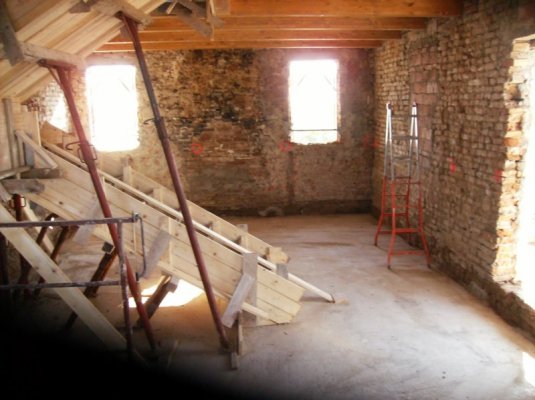 CANTIERE CASA PADRONALE